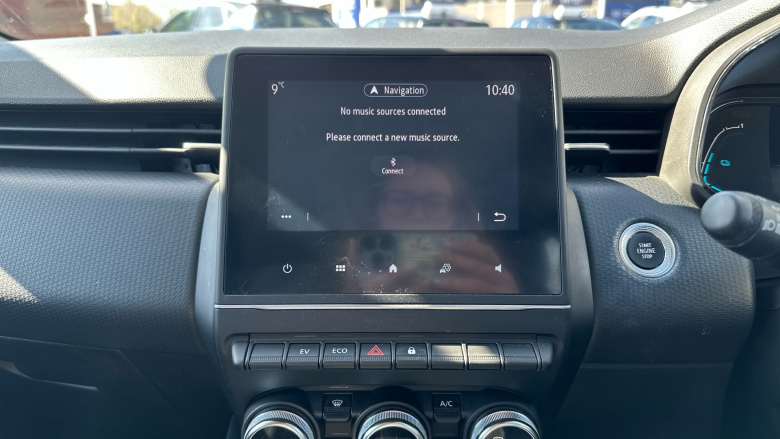 Renault Clio 1.6 E-TECH full hybrid 145 Evolution 5dr Auto Hybrid Hatchback